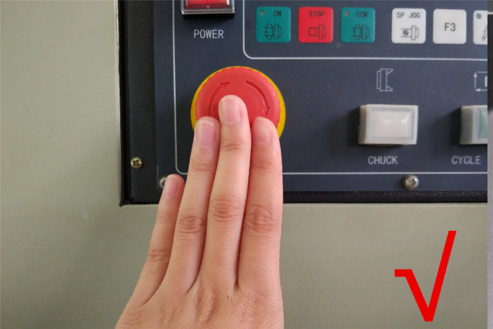CNC lathe emergency stop button CNC lathe emergency stop button